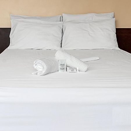 Falcao Hotel アラピラカ エクステリア 写真